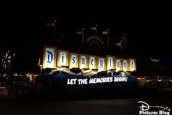 Welcome to Disneyland Resort !