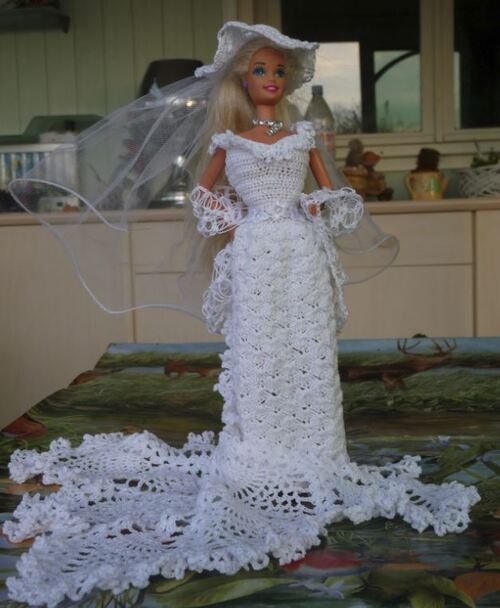 Barbie en mariée "Cascade"