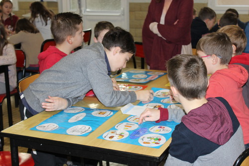 un petit déjeuner équilibré à l'école