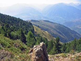 Des merveilles au pays d'Alysse - Le Tour du Coronat - 3eme jour Jujols (940 m)-Nohèdes (995 m) par le Col du Portus (1.736m) 19 kms.