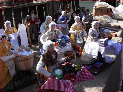 Marché à l'ancienne à Roquemaure(Gard)