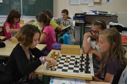 Initiation au jeu d'échecs pour les 2 classes