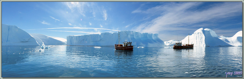 Les icebergs à la sortie de l'Isfjord (Icefjord) - Ilulissat - Disko Bay - Groenland