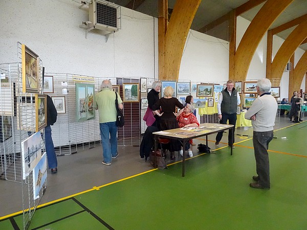 Quelques peintres de la Section-Peinture des Amis du Châtillonnais ont exposé au Salon des Antiquaires 2016 du Lions Club Châtillonnais