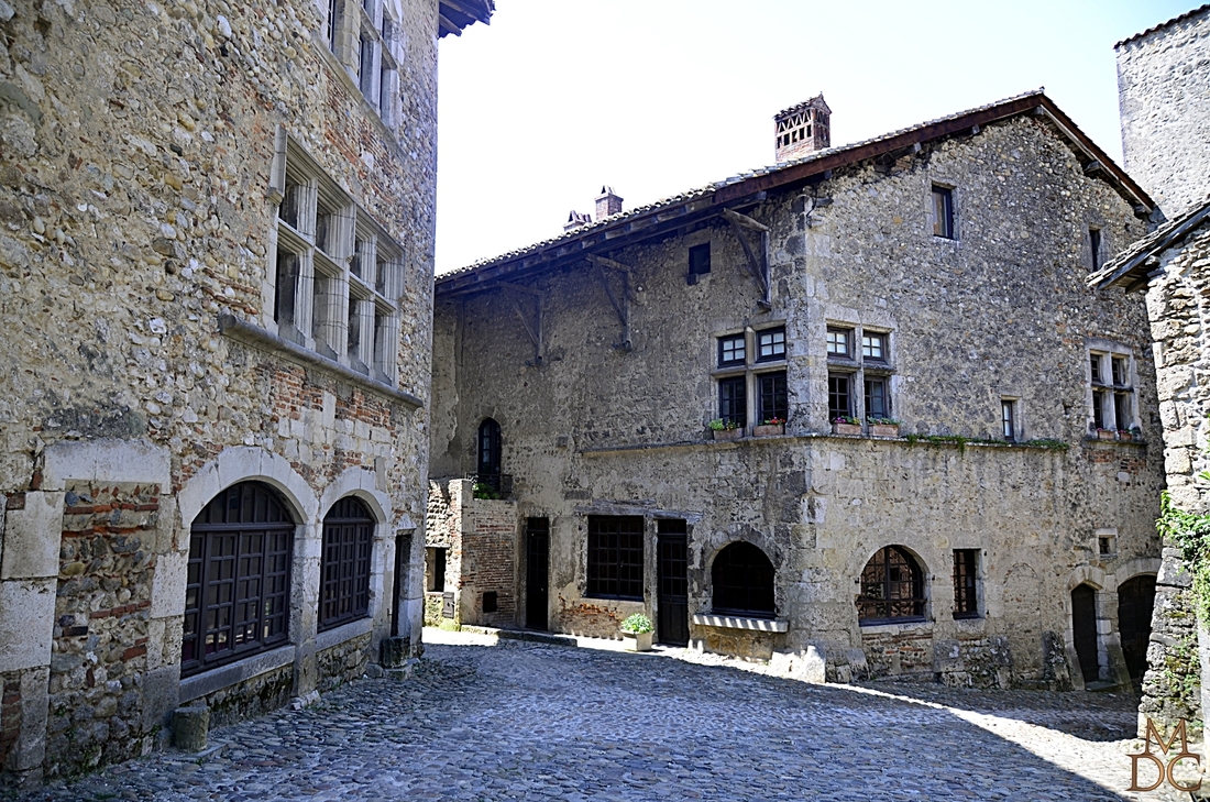 Pérouges (01) Ain