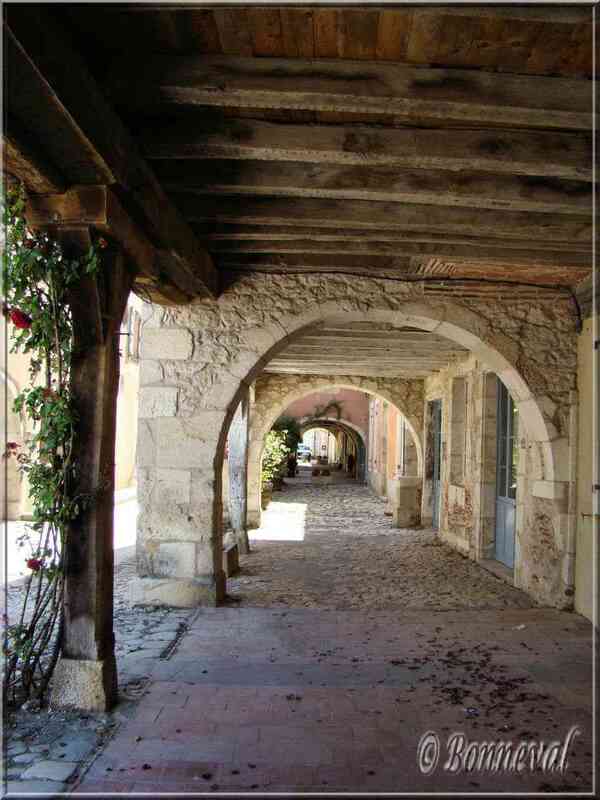 Labastide-d'Armagnac bastide Landes les couverts