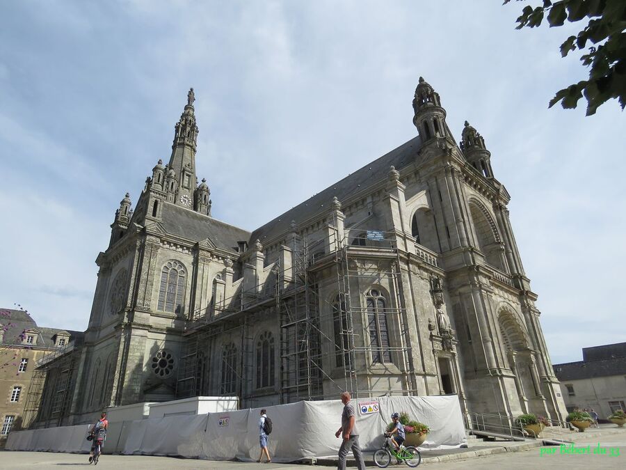 Notre Dame d'Auray (56)