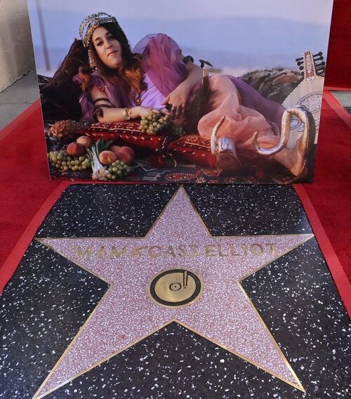 Michelle Phillips lors de la cérémonie pour  l'étoile de Mama Cass sur le Walk of fame.