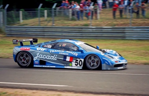 McLaren F1 GTR