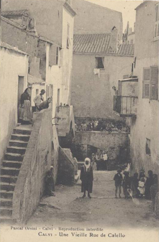 Corse, Calvi - Une vieille rue de Calello
