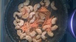 Nouilles chinoises aux crevettes