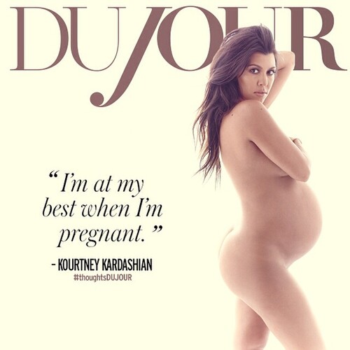 Kourtney Kardashian nue en Une de DuJour