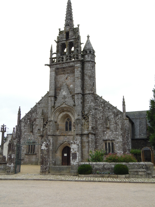 Eglise Saint Ténénan (Guelesquin)