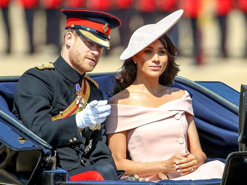 Trooping the colour (arrivée)