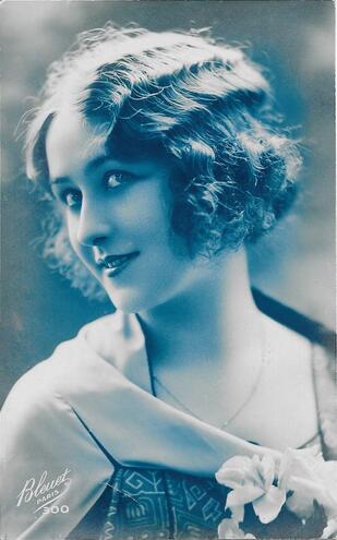 femme année 1924