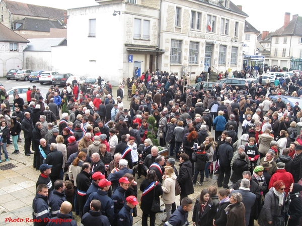 Le rassemblement républicain du 10 janvier 2015, à Châtillon sur Seine, vu par René Drappier