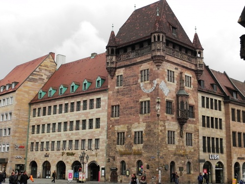 Flânerie à Nürenberg ...avec écureuil (photos)