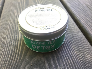 Le thé vert à la menthe Nanah de Kusmi Tea - Fleur De Thé - Le blog