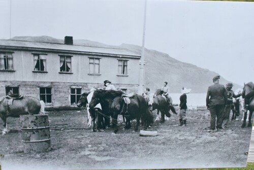 De Laugarhóll à Urðartindur (Nordurfjördur)