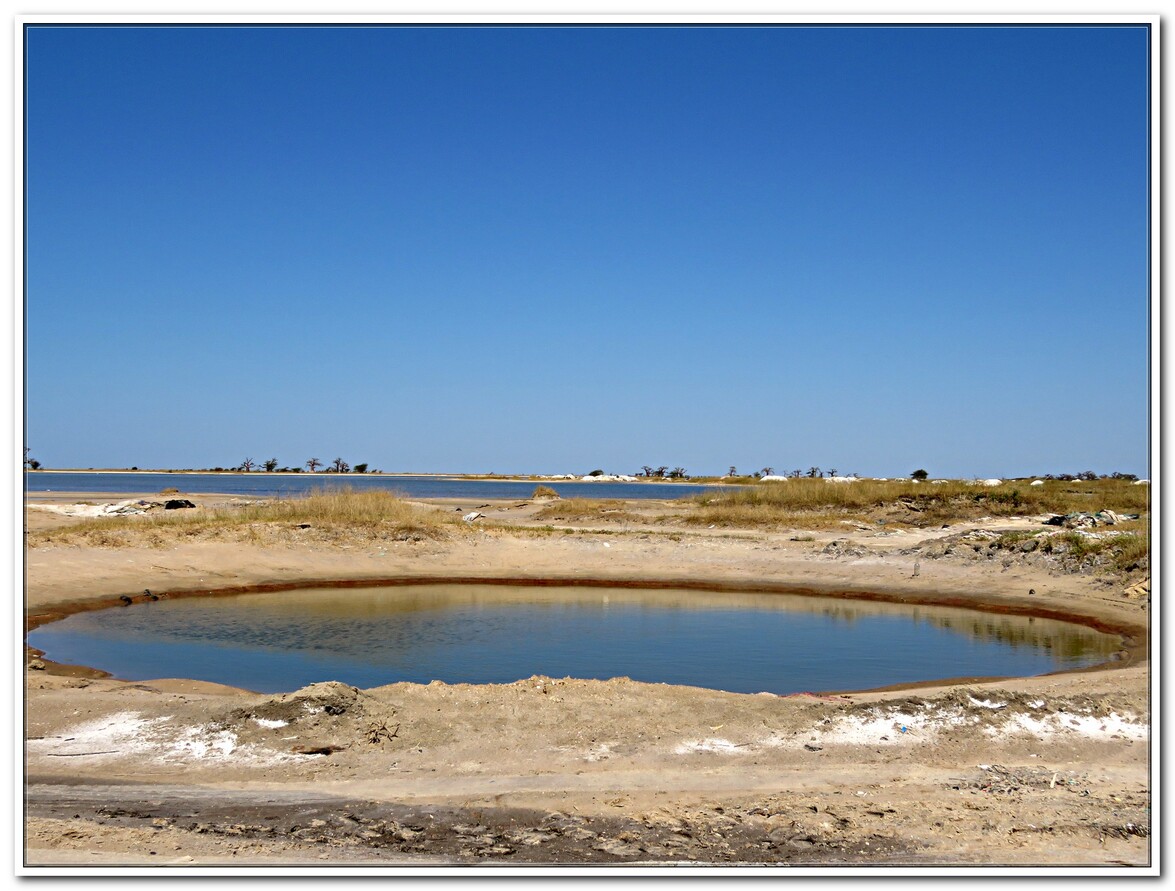 POINTE DJIFER LA ROUTE  DES PUITS DE SEL 2018