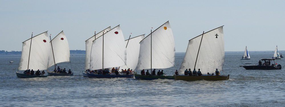 Voiles en liberté 2024 à Andernos - Le départ des pinassottes...