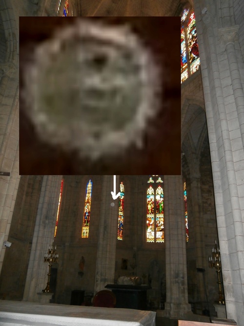 orbe au dessus de la tombe de Clement V