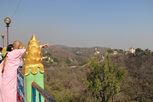 Sagaing et la pagode Soon U Ponnya Shin