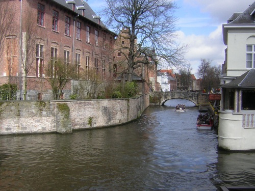 BRUGES, LA VENISE DU NORD