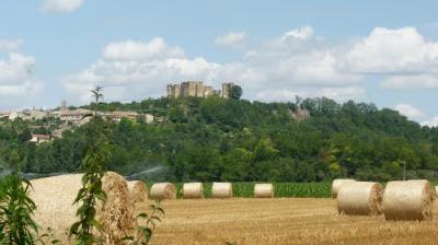 LE CHATEAU DE LAGARDE PRES DE MIREPOIX