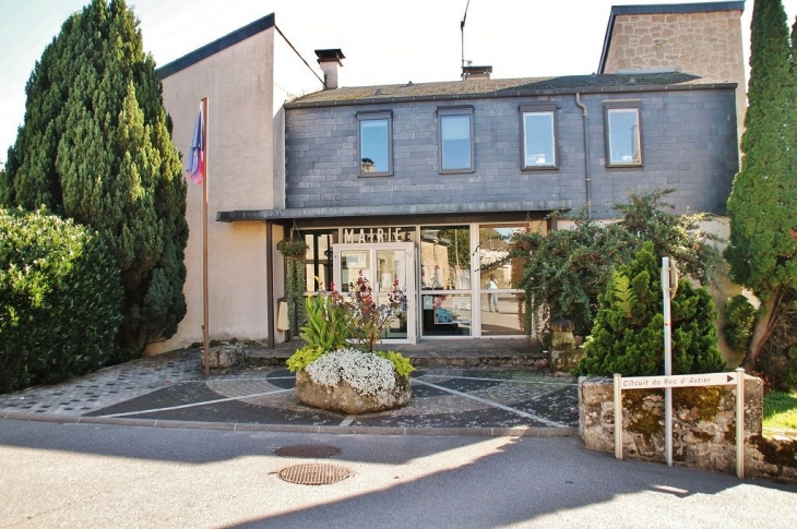 La Mairie - ServiÃ¨res-le-ChÃ¢teau