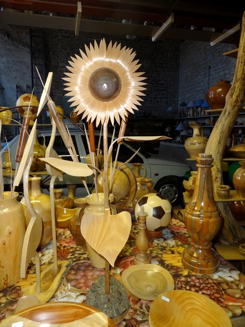 Dans l'atelier de Jean Glace, tourneur sur bois exceptionnel...