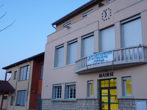 Fermeture de la 5me classe de l'école de Chavannes