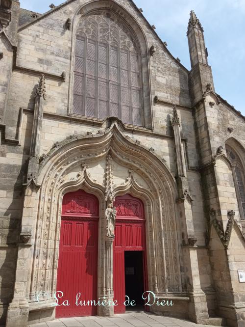 Josselin, la basilique Notre-Dame du Roncier