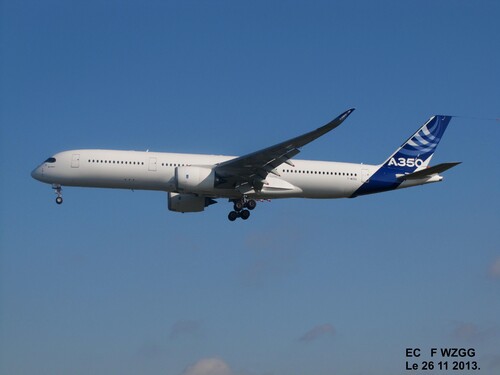 Airbus A 350 WXB (F WZGG) Le 17 08 2013,à Blagnac (31).