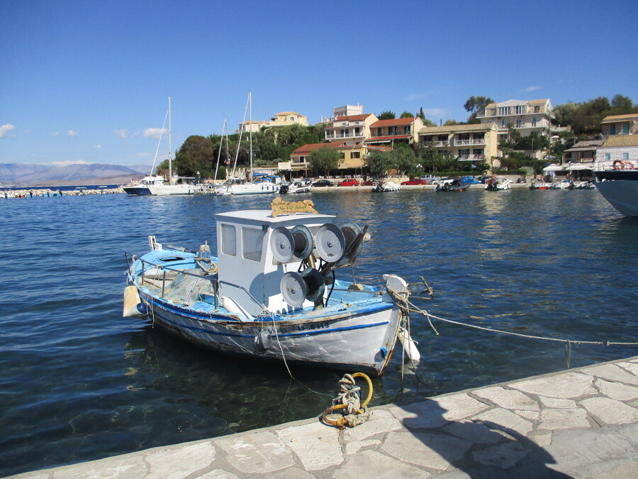 PAXOS  EN  GRECE