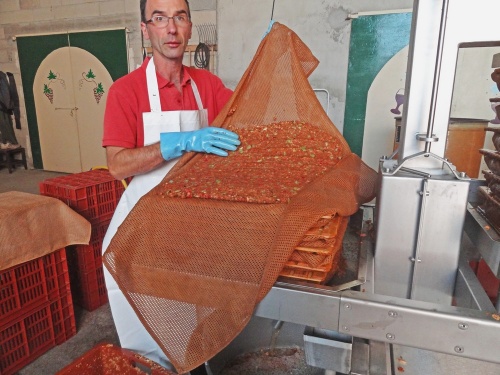 La pressée des pommes chez Sylvain Bouhélier..