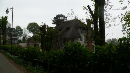 route de trouville