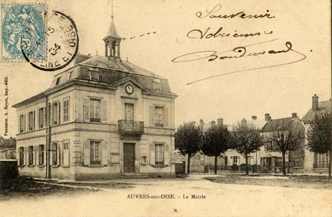 Auvers sur Oise - La mairie et sa place - Mairie d'Auvers sur Oise