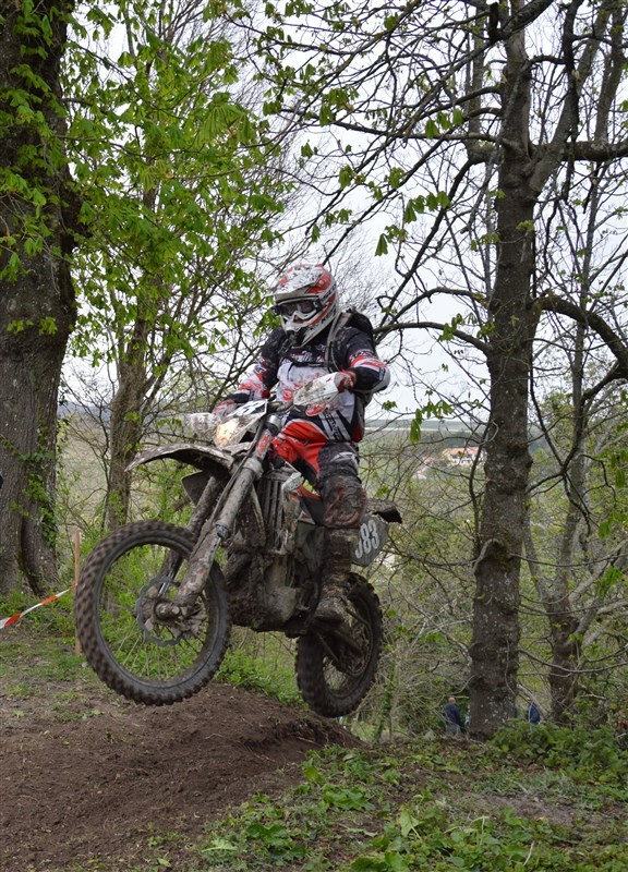 Blog de sylviebernard-art-bouteville : sylviebernard-art-bouteville, Enduro du château de Bouteville 30.03.2014