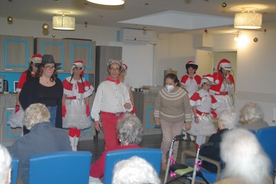 Spectacle de Noël le 26/12/23 chez nos ainés.