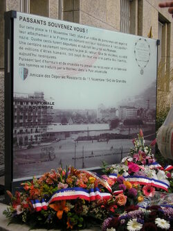 Commémoration du 11 novembre 1943, à Grenoble (place Pasteur)