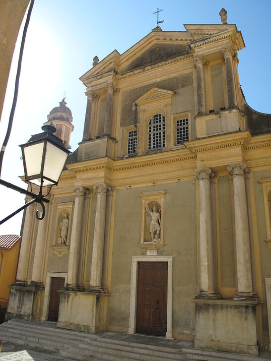 Basilica Saint-Michael in Menton (facade).jpg
