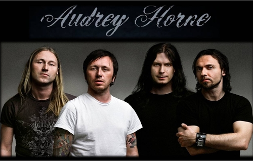 AUDREY HORNE_Band