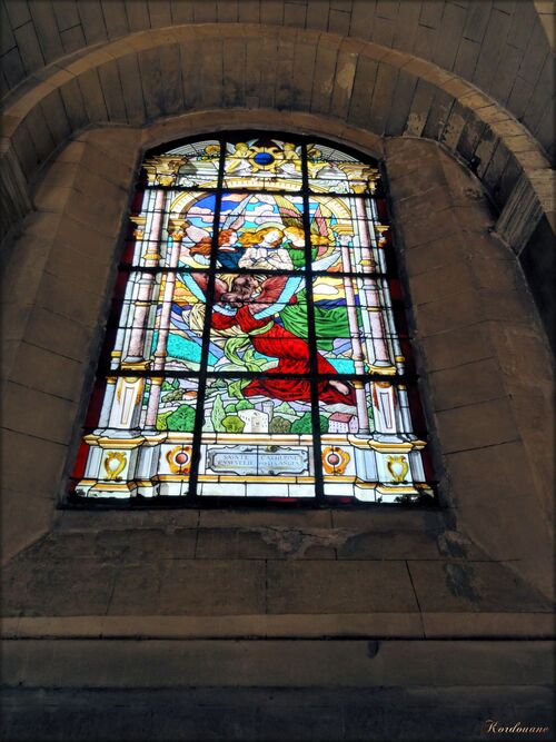 Photo de vitrail de la Cathédrale Notre-Dame de Dax
