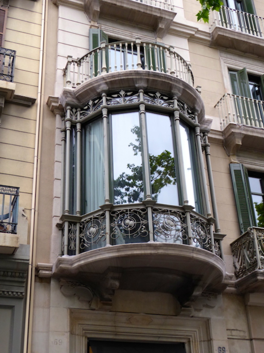 Belles maisons de Barcelone, au gré de l'humeur de ma connexion pause ou 1/2 pause!