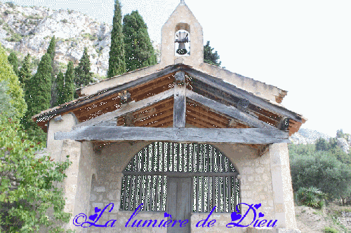 Moustiers Sainte Marie : La chapelle Sainte Anne