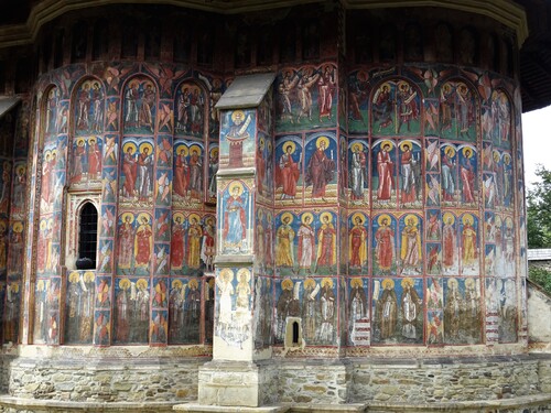 Visite du monastère de Moldovita en Roumanie avec soeur Tatiana