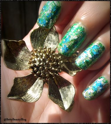 Manucure chic prix choc épisode 2 les foils (tuto) , Betty