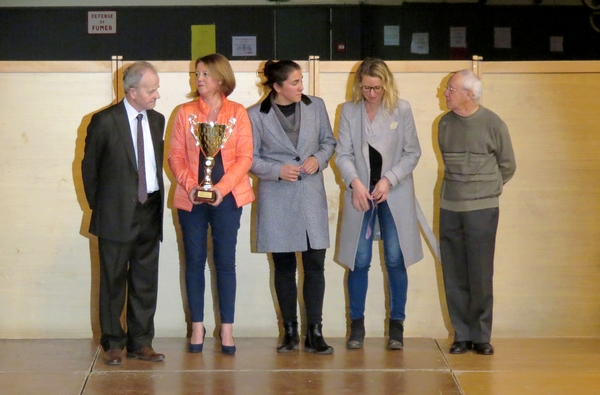 La soirée des " Lauriers du Sport", dédiée aux sportifs Châtillonnais, a eu lieu dans la salle Désiré Vêque de Châtillon sur Seine