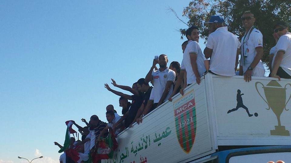 Samedi 03.05.2014 La parade du MCA dans les rues d\'Alger